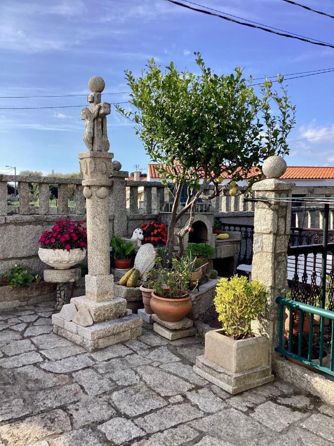 Atico Con Terraza Lägenhet O Grove Exteriör bild